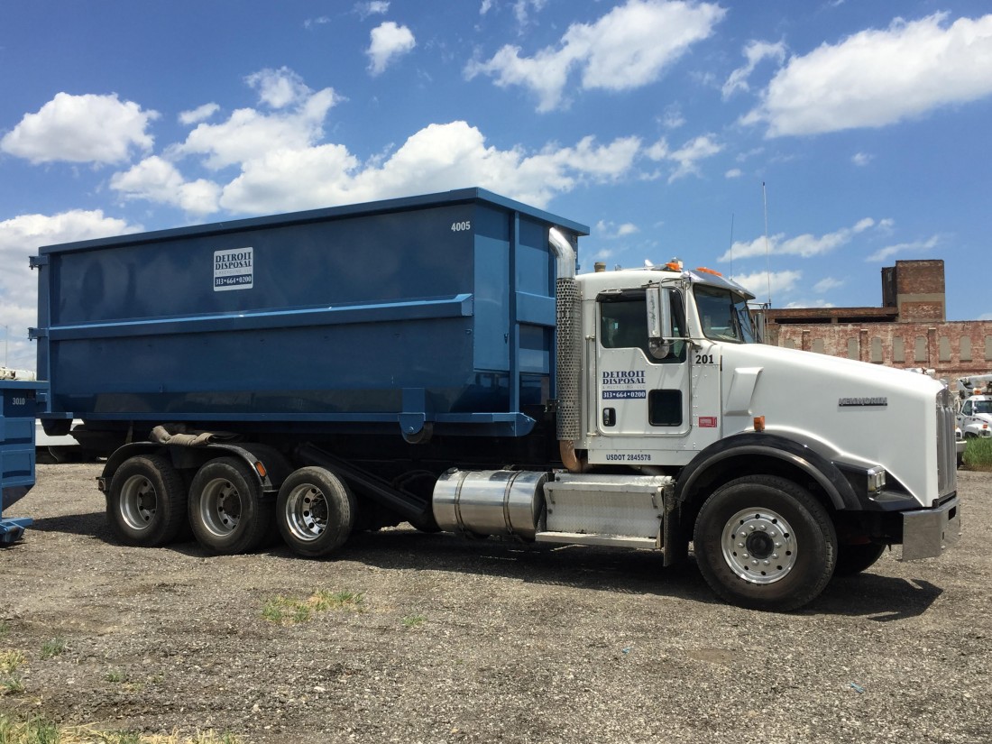 Roll-Off Dumpster Rentals: Metro Detroit | Detroit Disposal & Recycling - dd_10